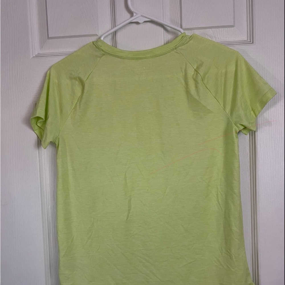 Athetic spor blouse for girl size 14/16